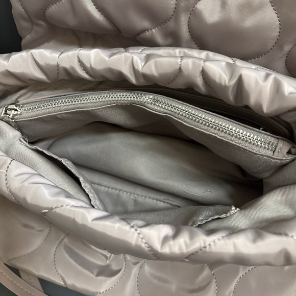 Steve Madden Quilted Tote Shoulder Bag with Chain Accent - Picture 7 of 7